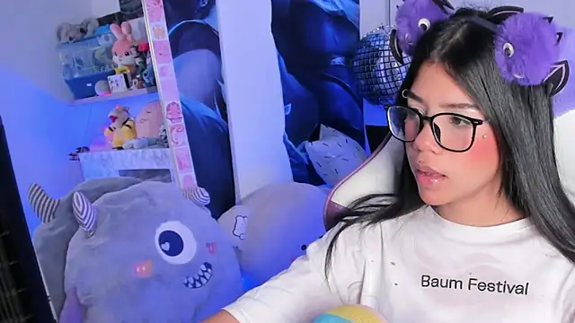 Snapshot of cutestephuwu chatting on 02-18-25, 11:08 cutestephuwu online show from 02-18-25, 11:08