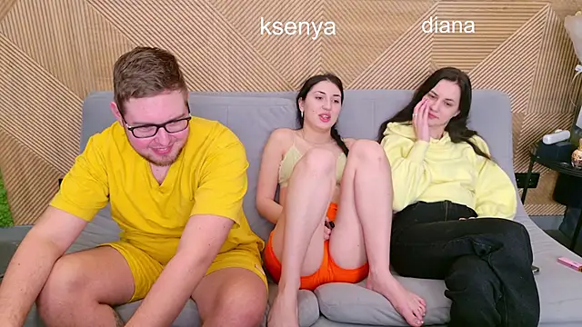 Ksenny online show from 03-04-26, 03:56