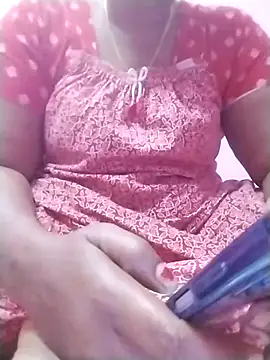 Snapshot of Tamilpriya46 chatting on 12-19-24, 06:56 Tamilpriya46 online show from 12-19-24, 06:56