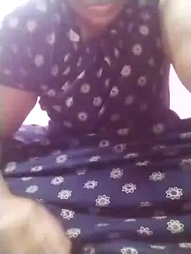 Snapshot of Tamilpriya46 chatting on 02-10-25, 07:04 Tamilpriya46 online show from 02-10-25, 07:04