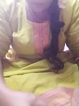 Snapshot of Tamilpriya46 chatting on 02-15-25, 04:12 Tamilpriya46 online show from 02-15-25, 04:12