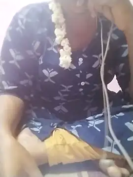 Snapshot of Tamilpriya46 chatting on 03-03-25, 05:07 Tamilpriya46 online show from 03-03-25, 05:07