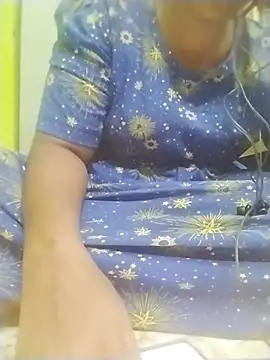 Snapshot of Tamilpriya46 chatting on 10-03-25, 04:59 Tamilpriya46 online show from 10-03-25, 04:59