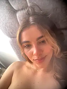 xia foxxy online show from 09-21-25, 07:48