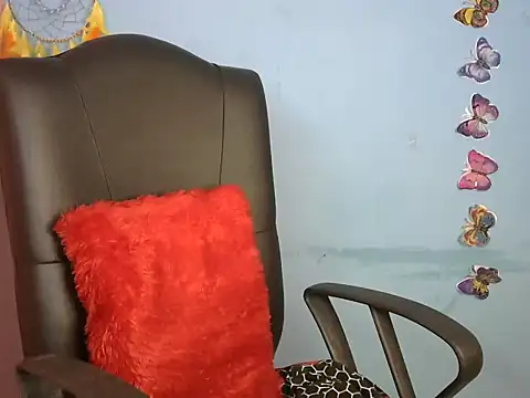 Black cat cutie online show from 02-12-25, 05:26