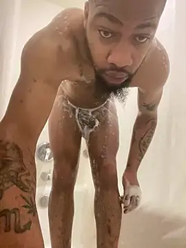 Snapshot of curvedicbandit6_2 chatting on 03-19-25, 12:23 curvedicbandit6 2 online show from 03-19-25, 12:23