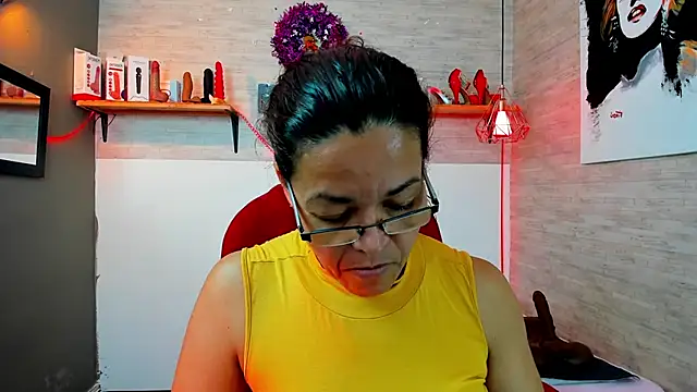 MaturePure online show from 12-18-25, 10:05