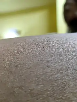 Brown Munda047 online show from 10-04-25, 06:06