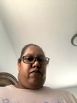 ebonyred online show from 09-20-25, 04:41