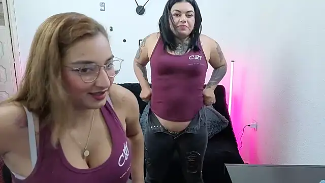  sweetcarla online show from 11-21-25, 04:11