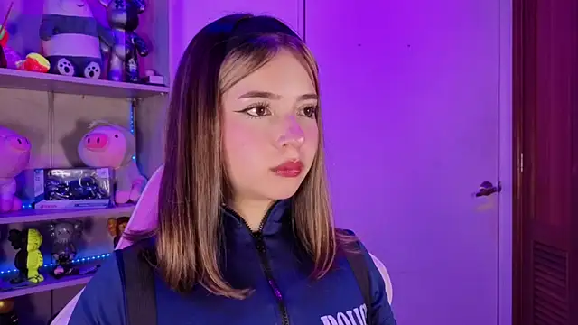 EmilyMiller  online show from 04-14-26, 02:45