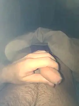 Snapshot of doudoucharlyc4 chatting on 12-13-25, 11:32 doudoucharlyc4 online show from 12-13-25, 11:32