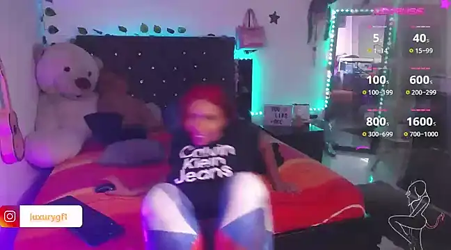 Pocahontaslovex online show from 12-19-24, 08:02