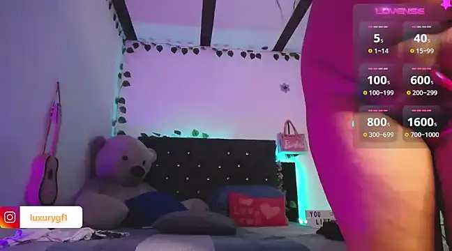 Pocahontaslovex online show from 01-12-25, 01:16