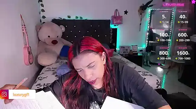 Pocahontaslovex online show from 01-14-25, 11:58