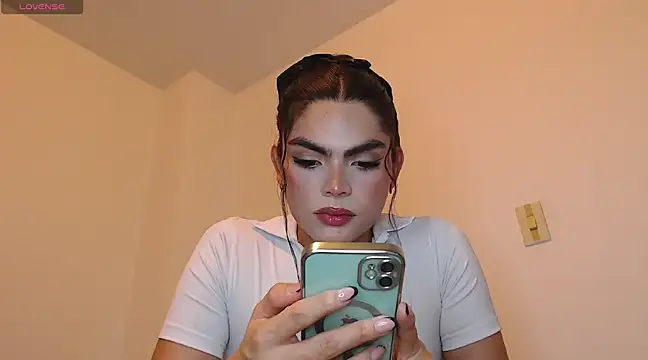 cheryl blossom69 online show from 01-15-25, 11:08