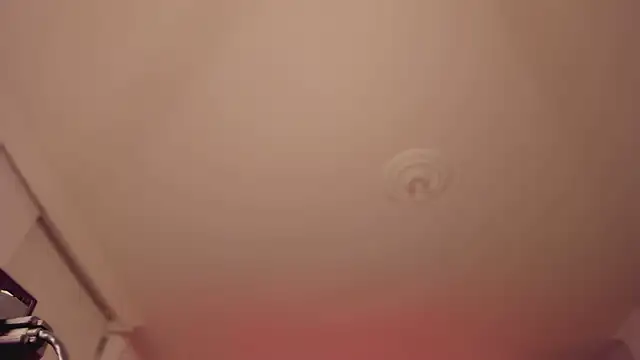 Taylor  foxxx online show from 02-08-25, 07:15