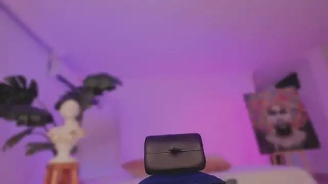 Taylor  foxxx online show from 02-27-25, 04:09