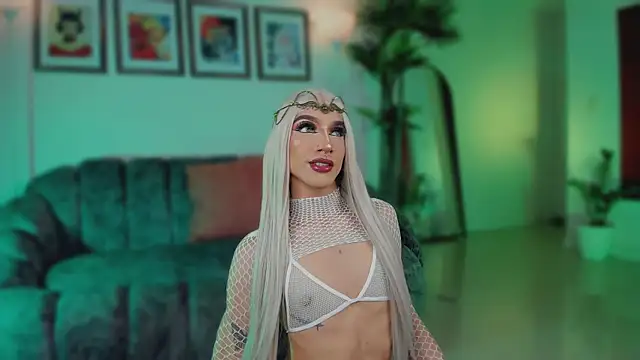 Taylor  foxxx online show from 02-07-26, 06:06