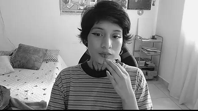  Apola 77 online show from 02-04-25, 06:38