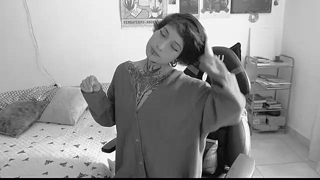  Apola 77 online show from 02-05-25, 05:53