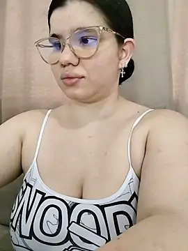 Danzel1105 online show from 11-16-25, 05:18