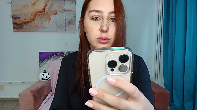 ElmiraPowers online show from 10-18-25, 12:17