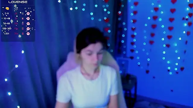 Sweet me  online show from 02-28-26, 06:47