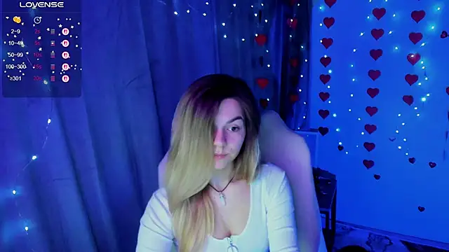 Sweet me  online show from 03-03-26, 07:47