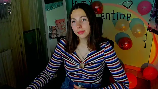 Lexy flower online show from 02-13-25, 01:37