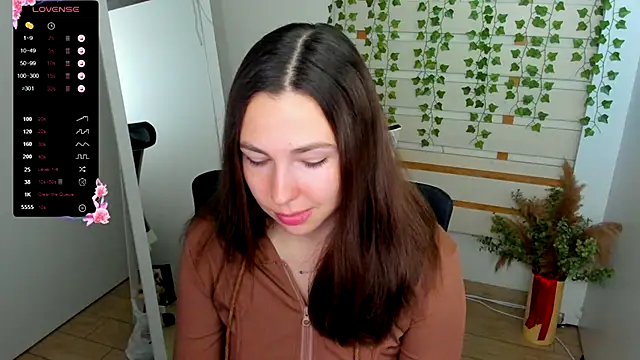 Lexy flower online show from 09-29-25, 06:40