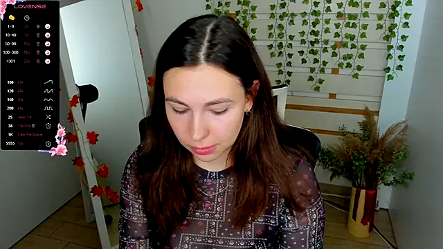 Lexy flower online show from 10-10-25, 12:48