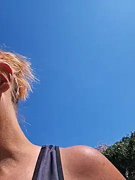 Snapshot of Dixiefaye_Pika chatting on 03-12-25, 05:49 Dixiefaye Pika online show from 03-12-25, 05:49