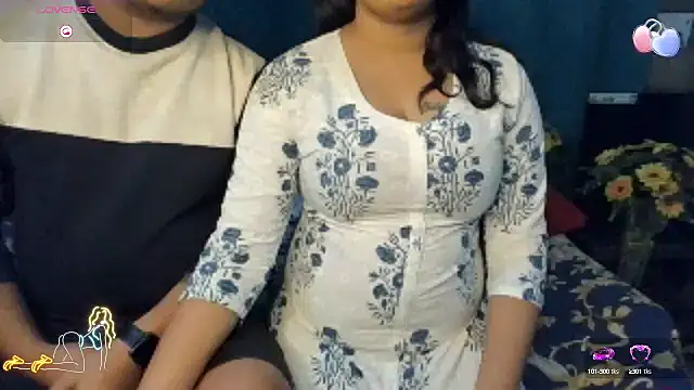 Snapshot of Trezza chatting on 12-05-24, 06:33 Trezza online show from 12-05-24, 06:33