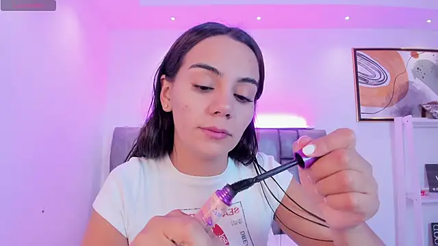 Snapshot of martina_mancini chatting on 01-09-26, 12:08 martina mancini online show from 01-09-26, 12:08