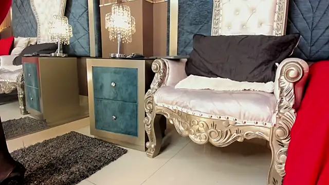 Janna Rousse  online show from 10-27-25, 12:09