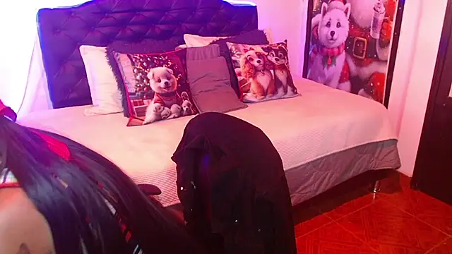 Dominik girl online show from 11-26-25, 10:00