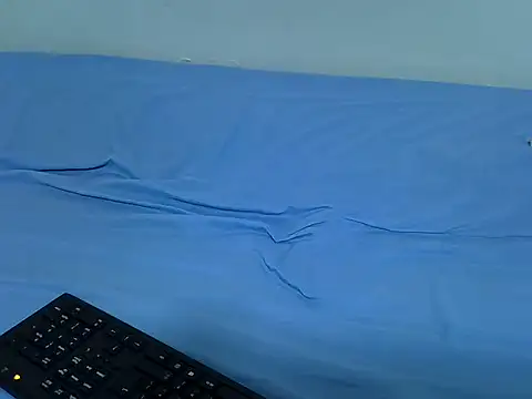 drowllie online show from 02-06-26, 03:44