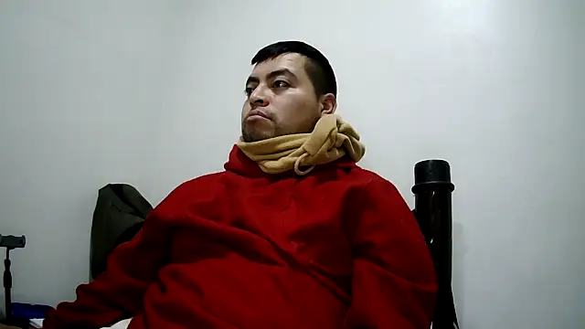 Potro23hotzen online show from 01-05-25, 09:14