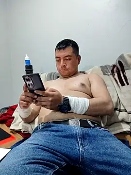 Potro23hotzen online show from 04-07-26, 01:28