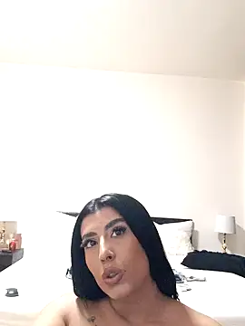 Snapshot of GiseleReine chatting on 02-19-25, 06:32 GiseleReine online show from 02-19-25, 06:32