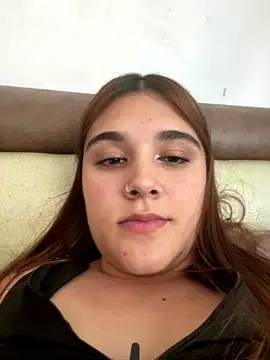 Snapshot of Magic-Smilee chatting on 10-14-25, 09:15 Magic-Smilee online show from 10-14-25, 09:15