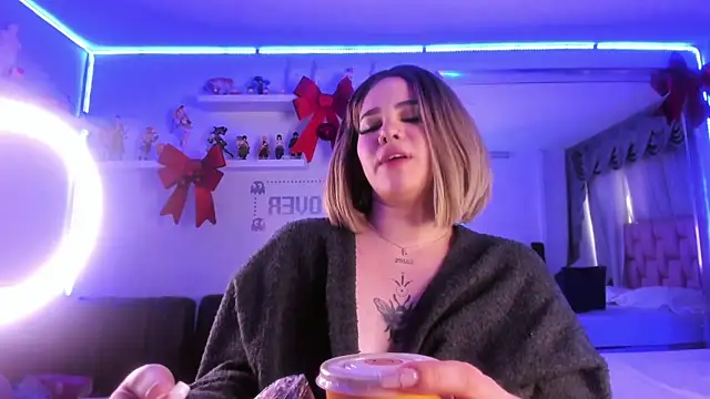 albaismynameX online show from 01-04-25, 03:17