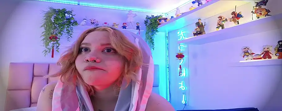 albaismynameX online show from 09-26-25, 12:20