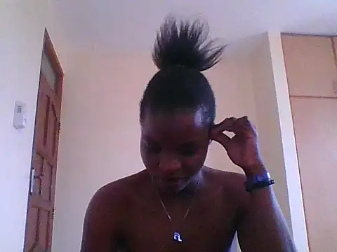 Snapshot of hotgal1112 chatting on 09-12-25, 09:42 hotgal1112 online show from 09-12-25, 09:42