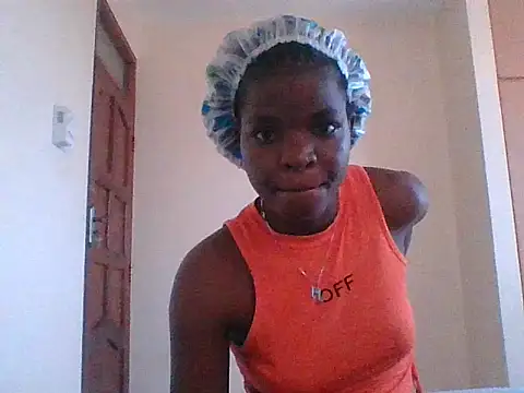 Snapshot of hotgal1112 chatting on 10-16-25, 08:48 hotgal1112 online show from 10-16-25, 08:48