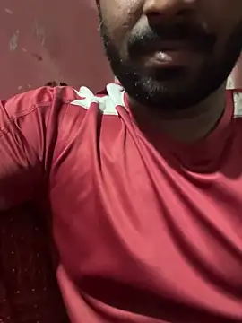 Snapshot of Handsomehunk_4U chatting on 02-01-25, 04:44 Handsomehunk 4U online show from 02-01-25, 04:44