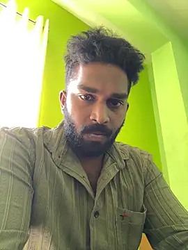 Snapshot of Handsomehunk_4U chatting on 02-07-25, 07:18 Handsomehunk 4U online show from 02-07-25, 07:18