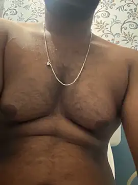 Snapshot of Handsomehunk_4U chatting on 03-04-25, 01:34 Handsomehunk 4U online show from 03-04-25, 01:34