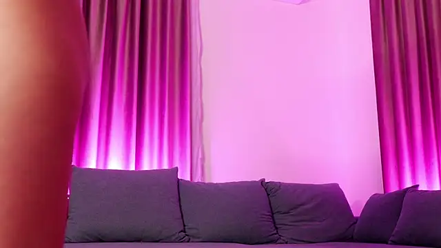 BaayBee   online show from 11-26-25, 09:16